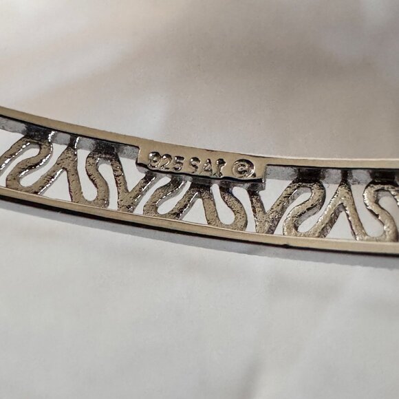 VTG Sterling Silver 925 Textured Scroll Design Bangle Bracelet 2.5'' Diameter - Picture 4 of 7